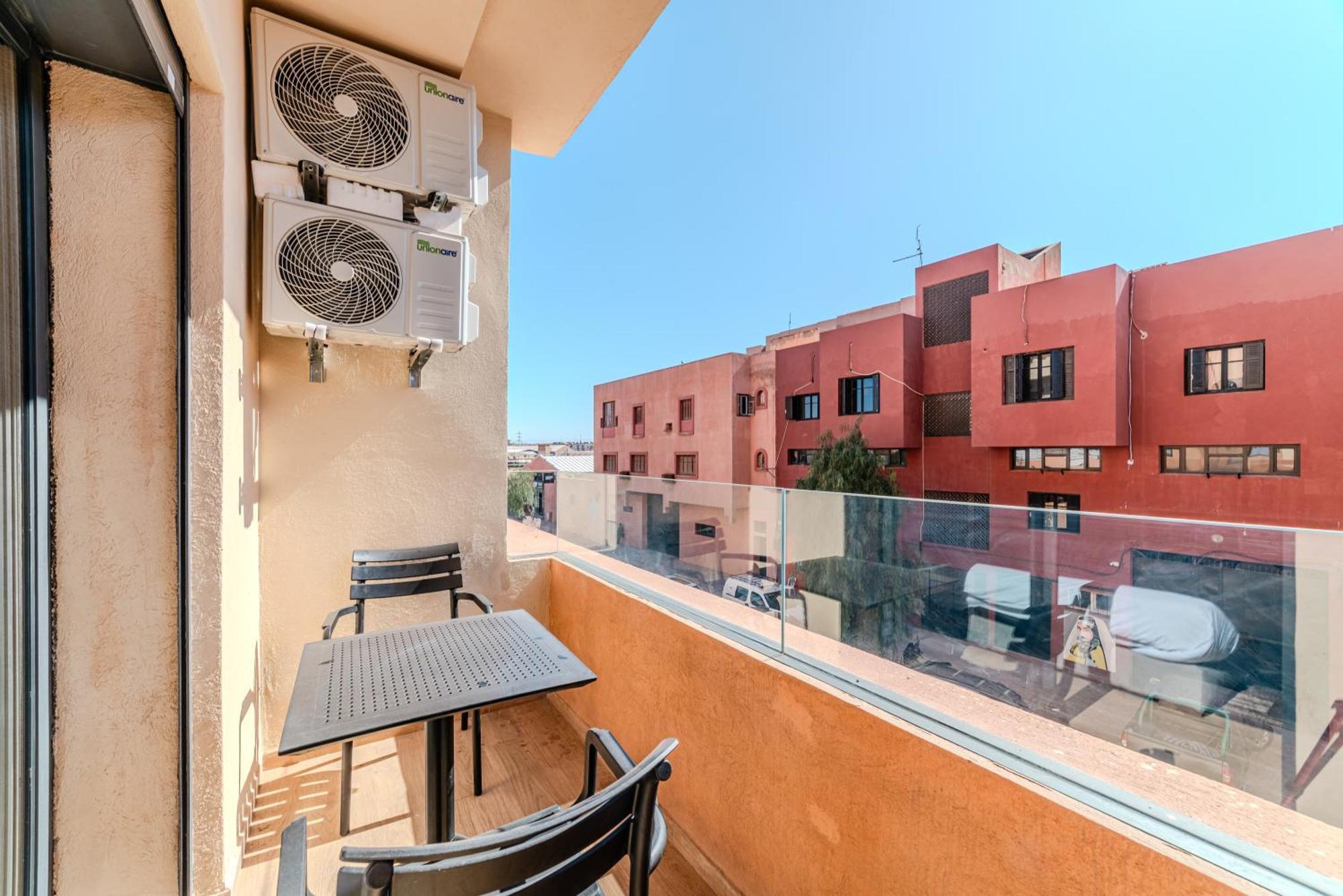 Modern Pres M-avenue With Balcony, Pool & Parking Marrakesh