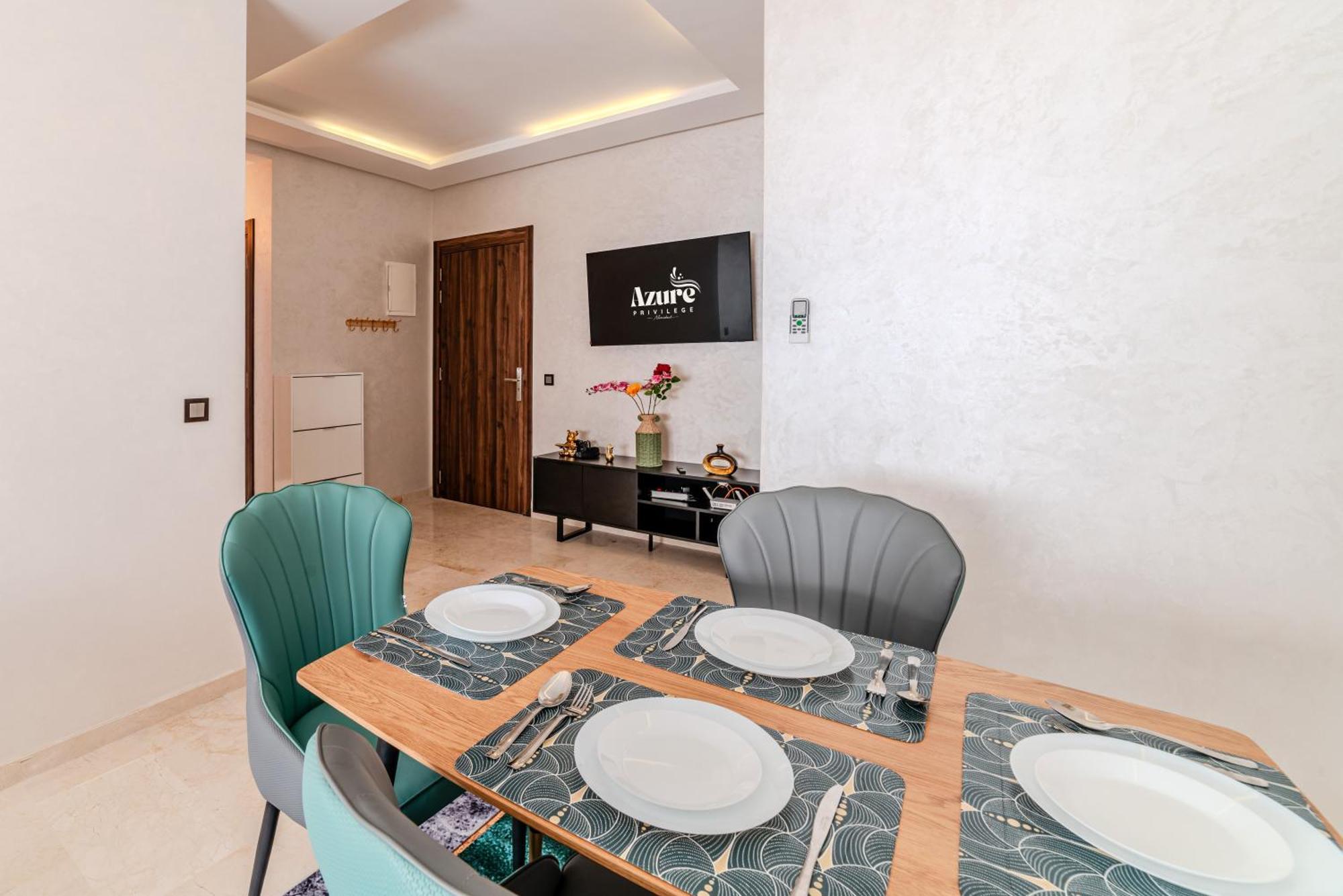 Modern Pres M-avenue With Balcony, Pool & Parking Marrakesh