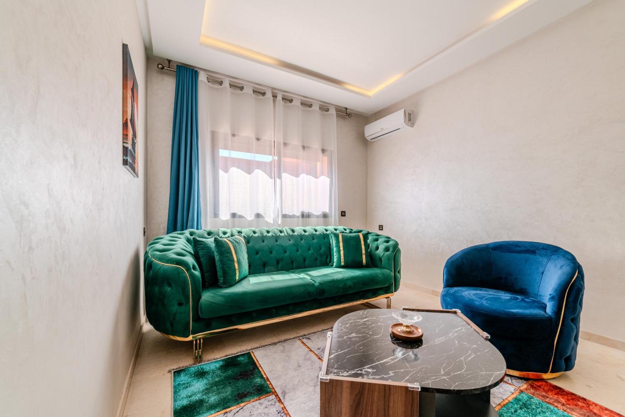 Appartamento Modern Pres M-avenue With Balcony, Pool & Parking
