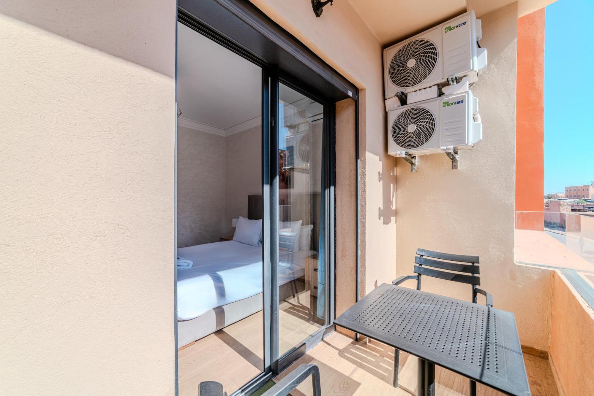 Modern Pres M-avenue With Balcony, Pool & Parking Appartement *